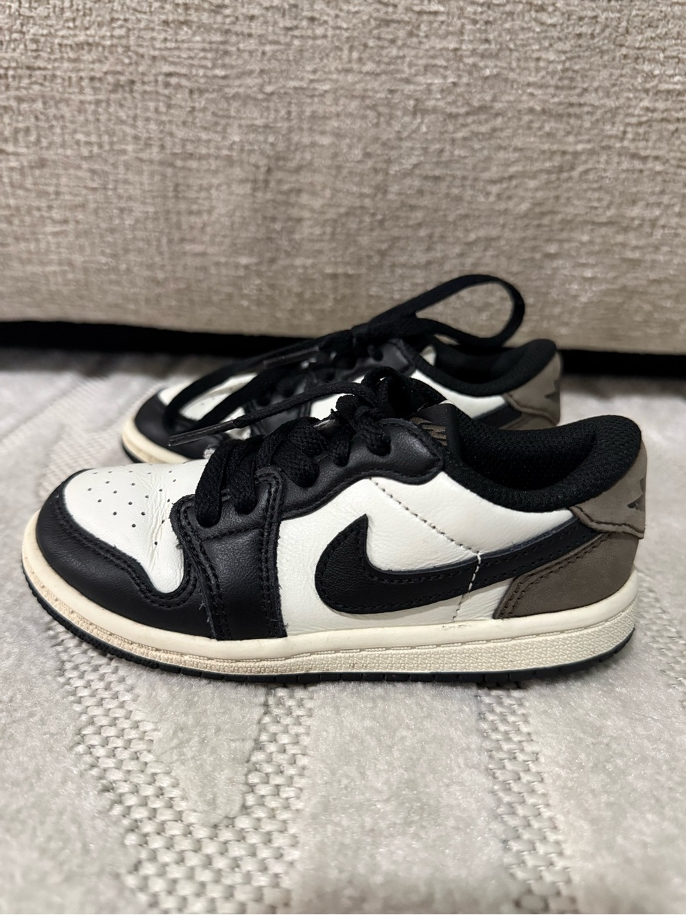 Jordan Kids Black, White & Gray Low-Top Sneakers